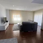 Casa Laurinda- Casa Inteira * Marco de Canavezes
