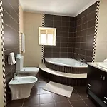 Casa Laurinda- Casa Inteira