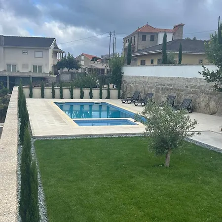 Casa Laurinda- Casa Inteira * Marco de Canavezes