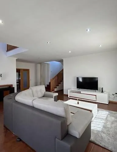 Casa Laurinda- Casa Inteira Marco de Canaveses