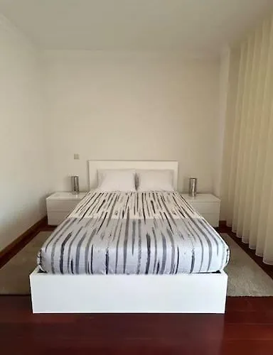 Casa Laurinda- Casa Inteira * Marco de Canavezes